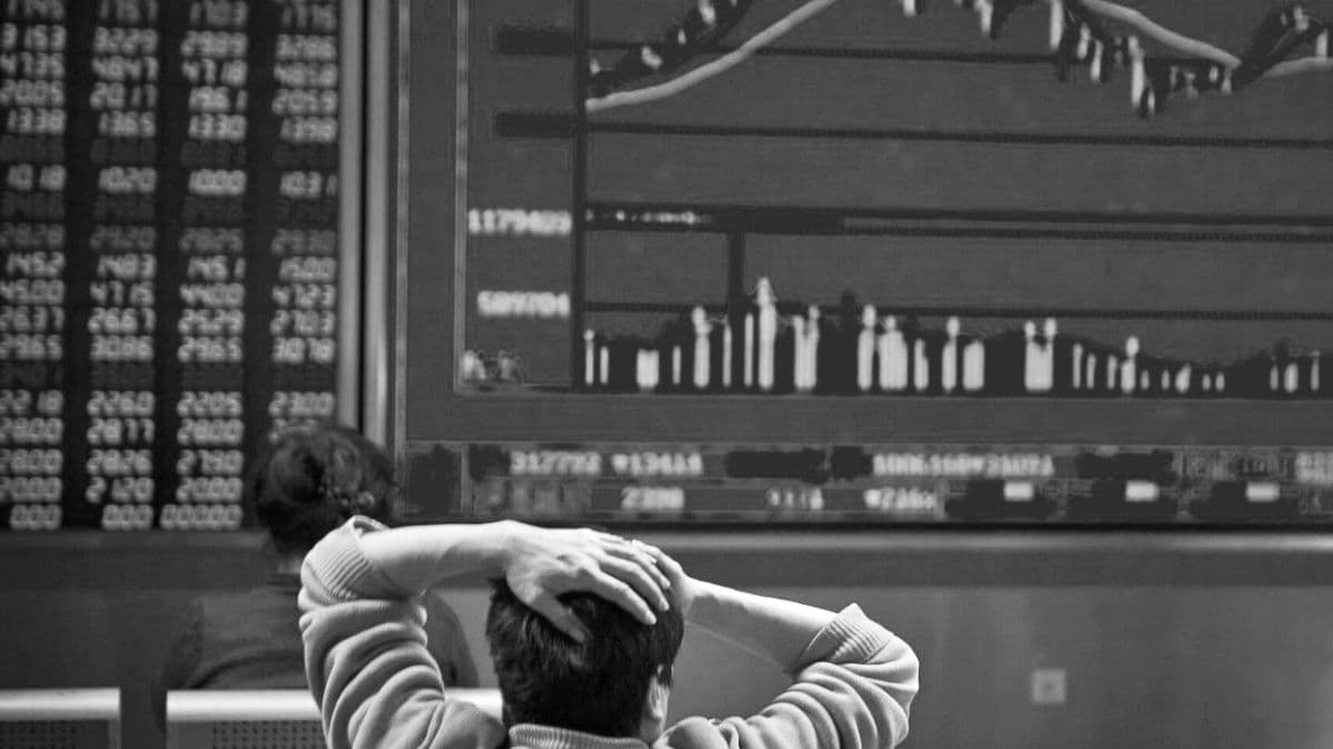 Podcast: Pánico bursátil y liquidación cripto